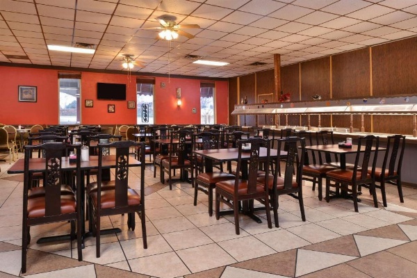 Castle Inn & Suites Anadarko image 13